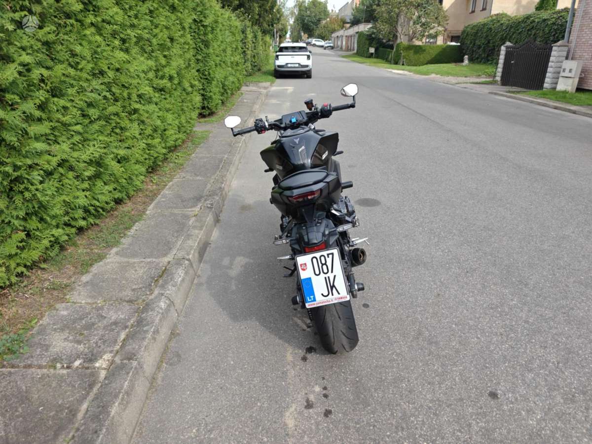 Yamaha MT 09 900cc, street / classic