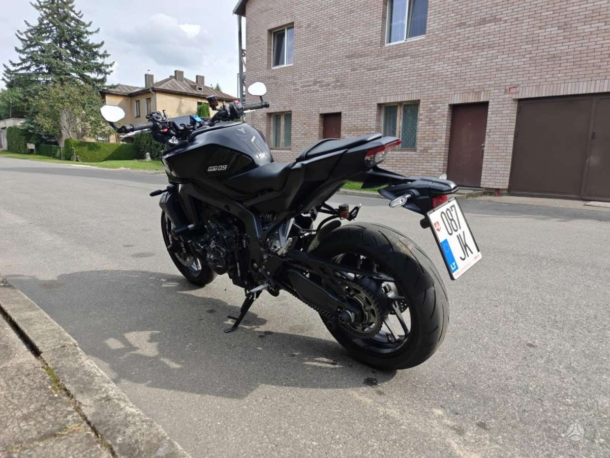 Yamaha MT 09 900cc, street / classic