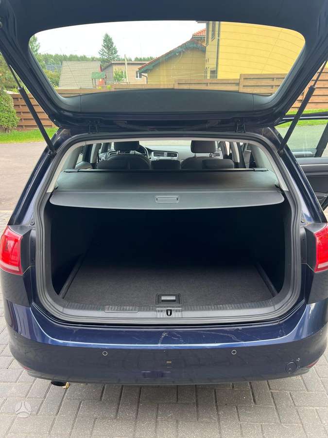Volkswagen Golf - 7