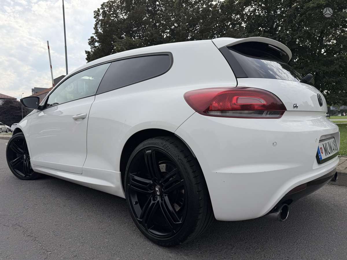 Volkswagen Scirocco - 3
