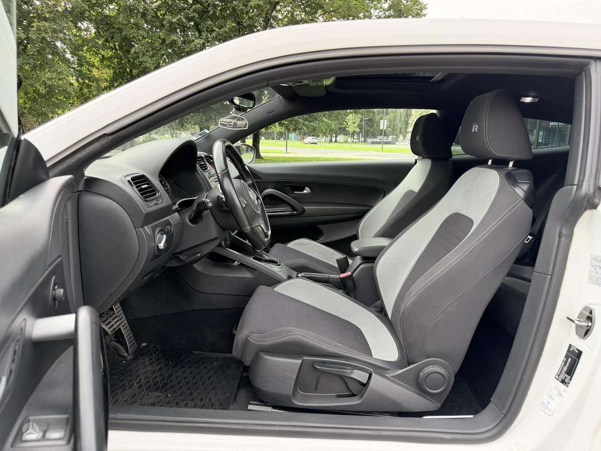 Volkswagen Scirocco, 2.0 l., hatchback