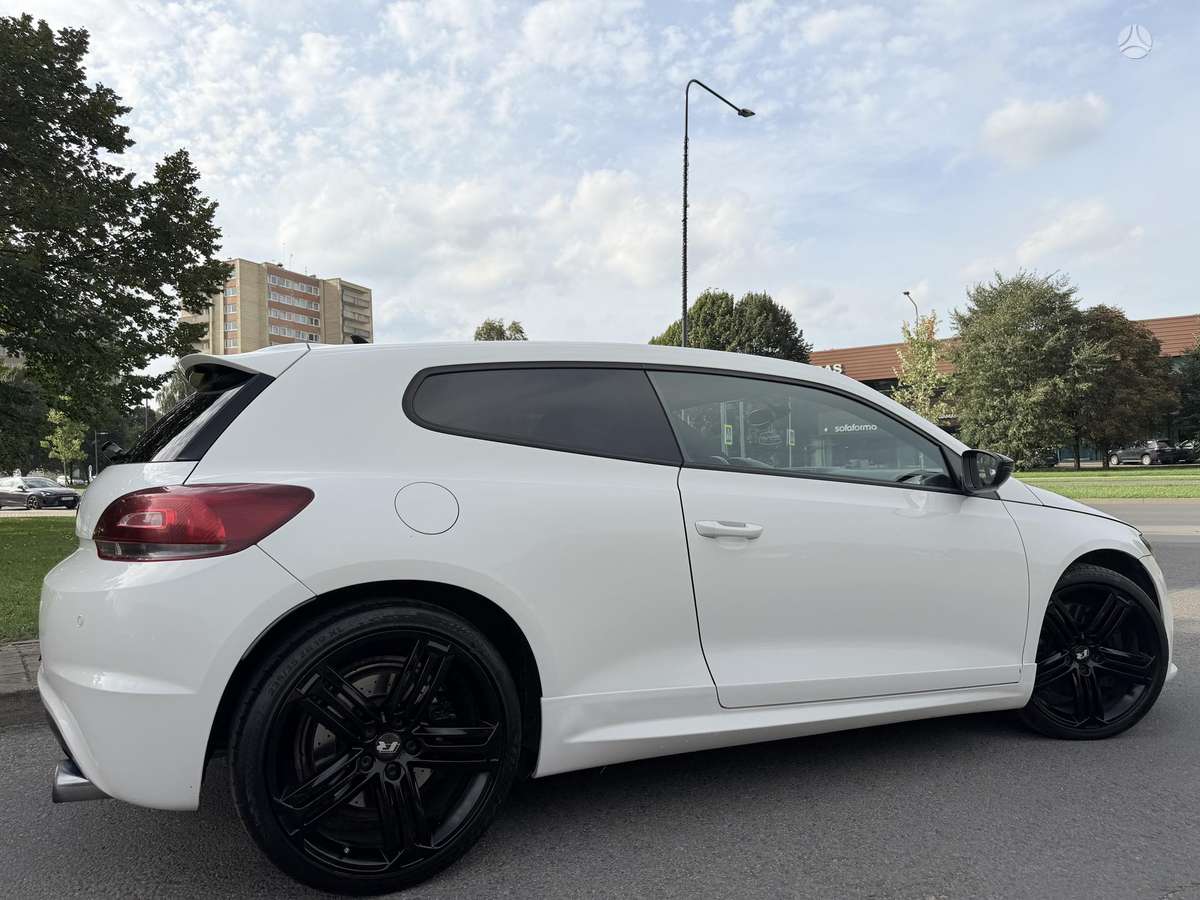 Volkswagen Scirocco, 2.0 l., hatchback