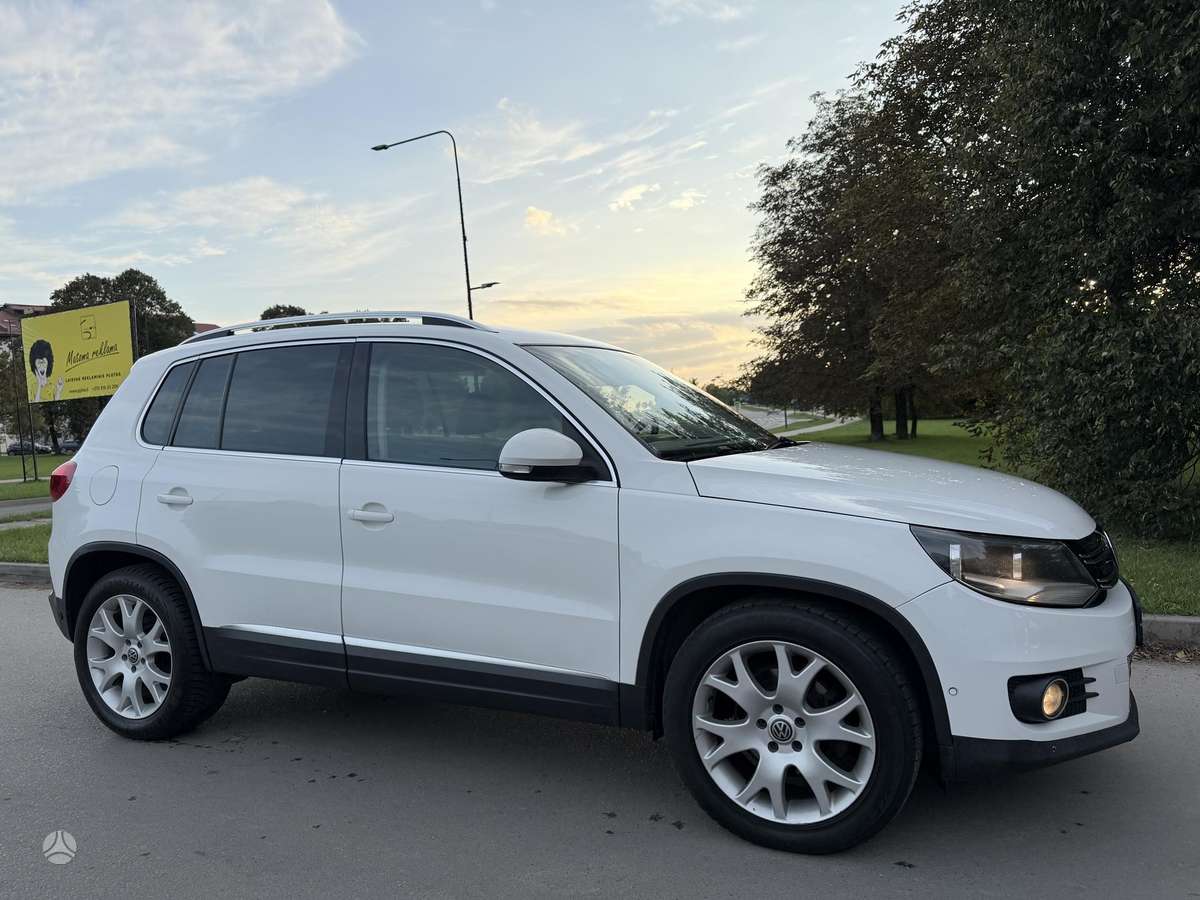 Volkswagen Tiguan - 2