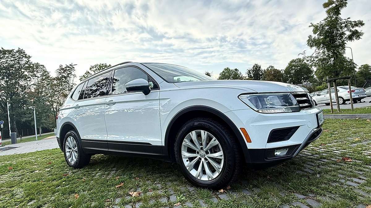 Volkswagen Tiguan - 3