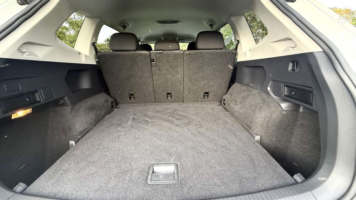Volkswagen Tiguan - 11