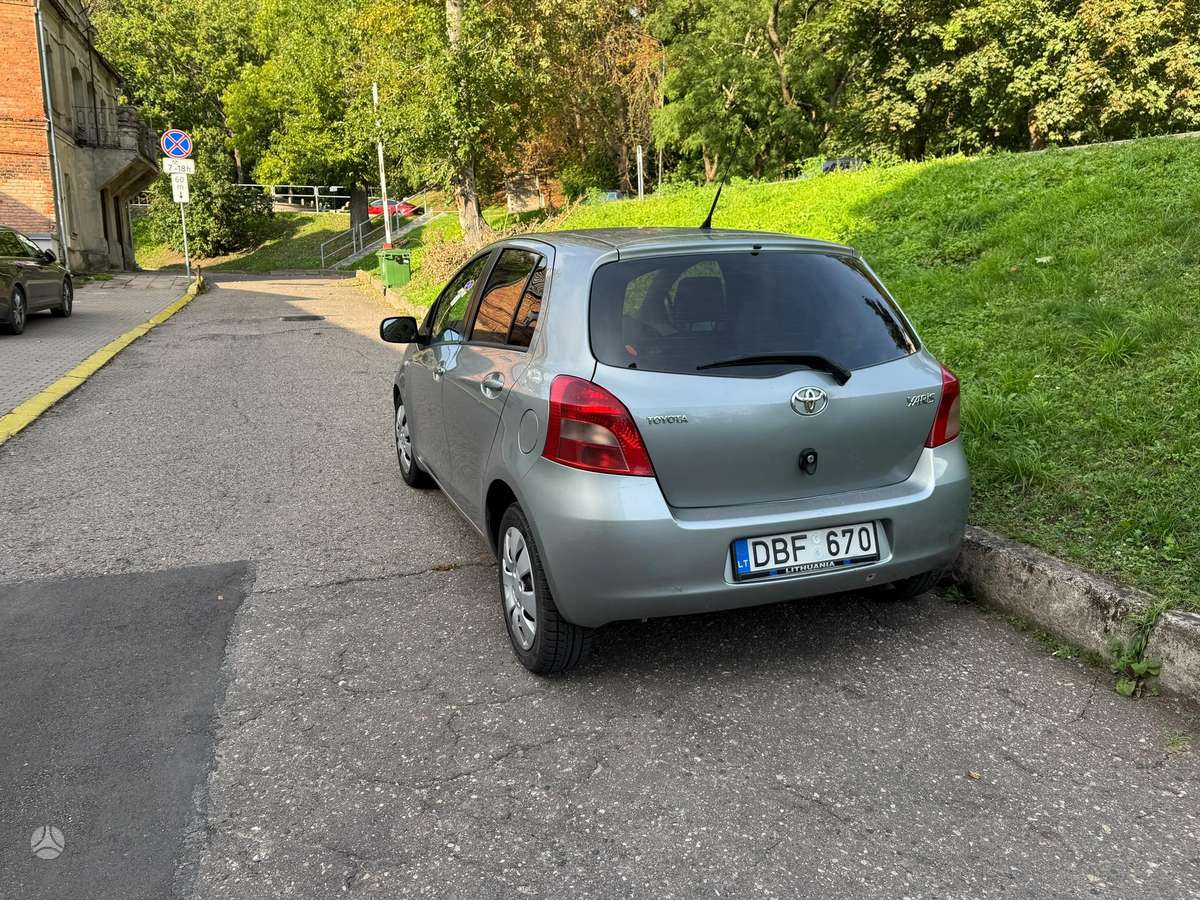 Toyota Yaris - 3