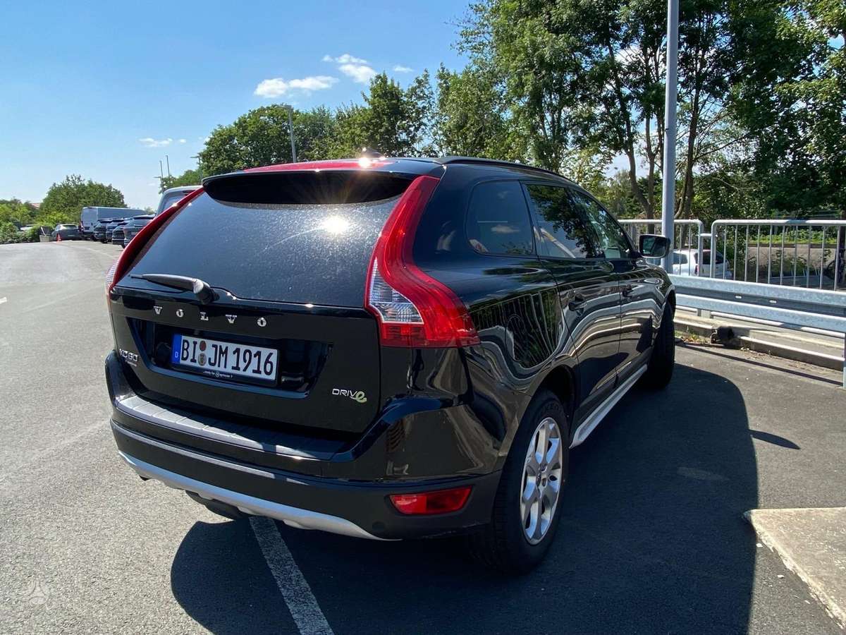 Volvo XC60 - 3