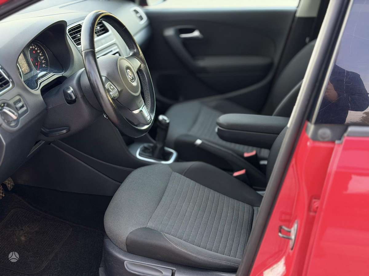Volkswagen Polo - 7