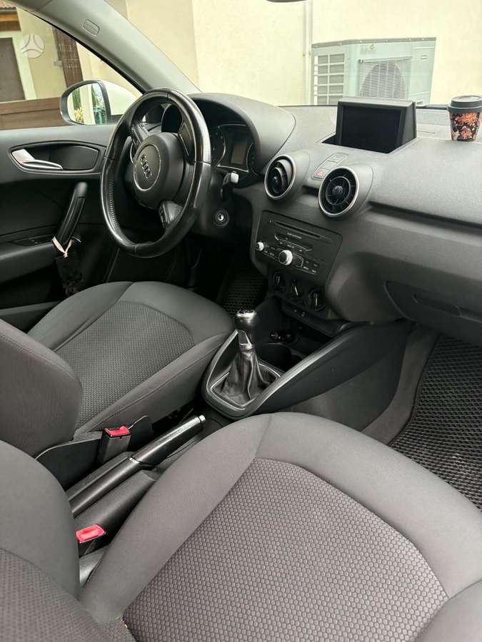 Audi A1, 1.2 l., Хэтчбек