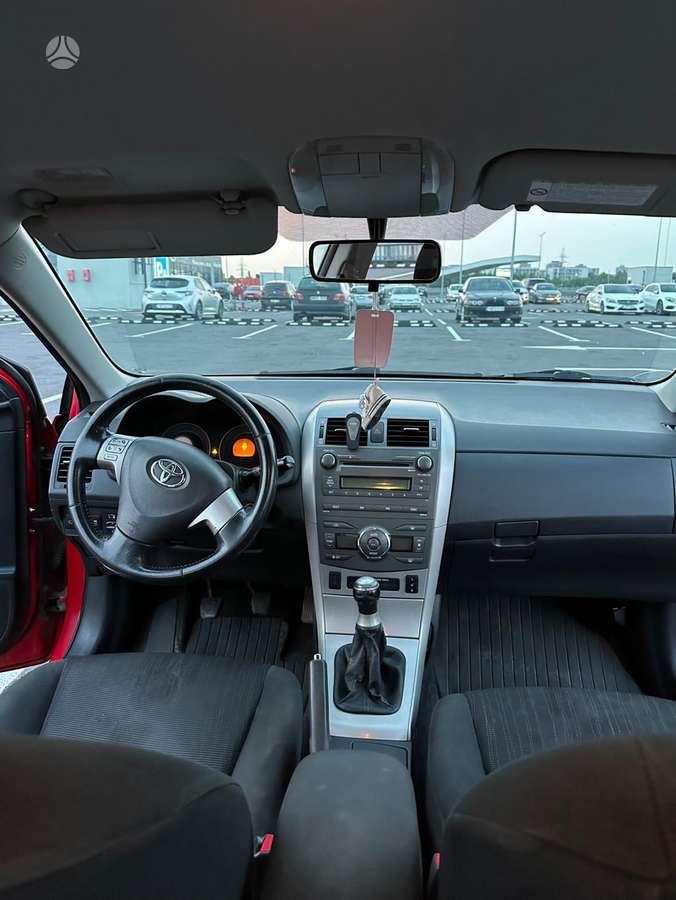Toyota Corolla - 6
