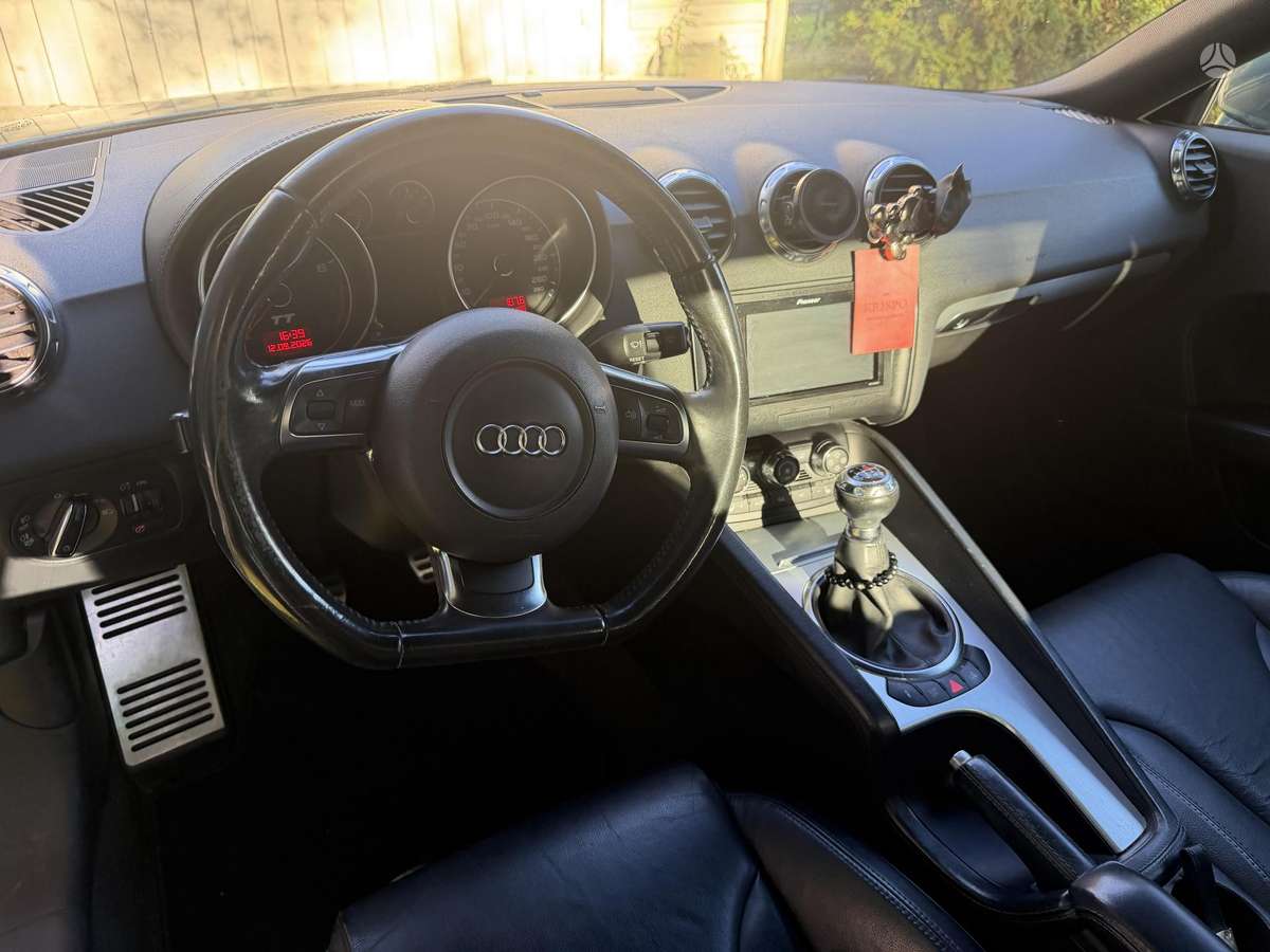 Audi TT, 2.0 l., coupe