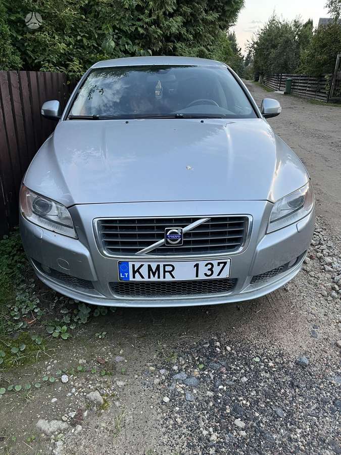 Volvo S80, 2.4 l., Седан