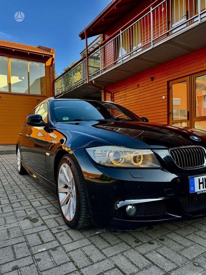 BMW 320, 2.0 l., wagon
