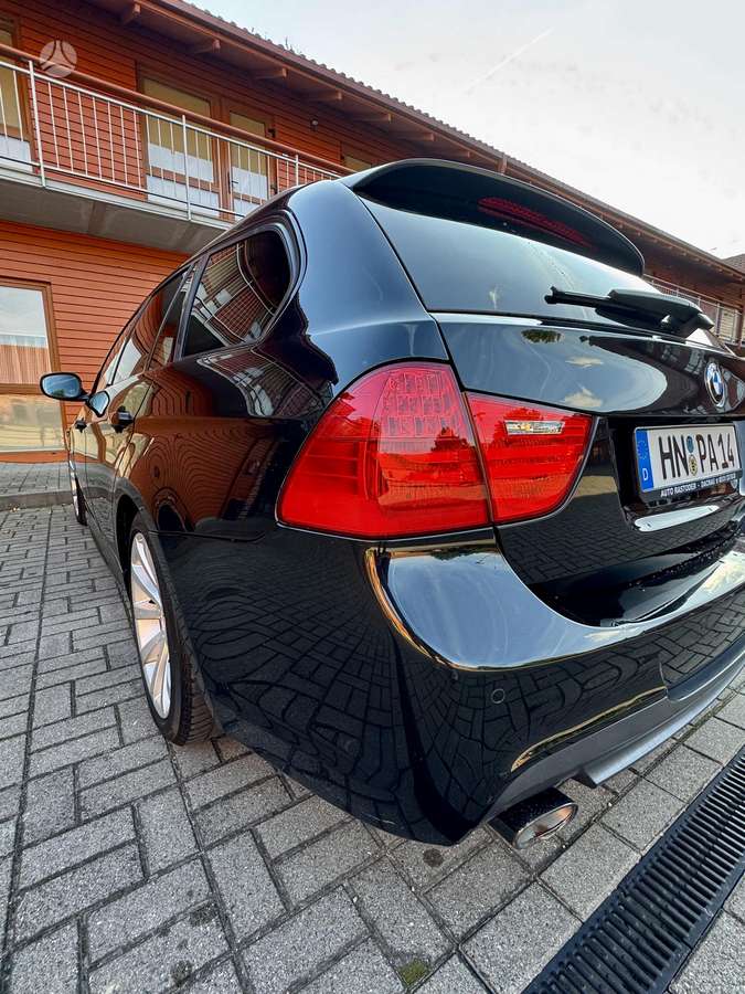 BMW 320, 2.0 l., wagon