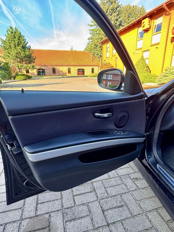 BMW 320, 2.0 l., wagon