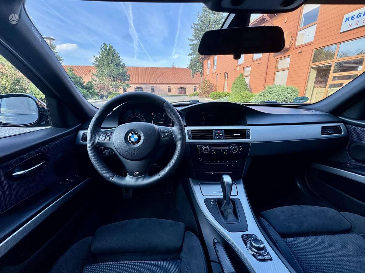 BMW 320, 2.0 l., universalas