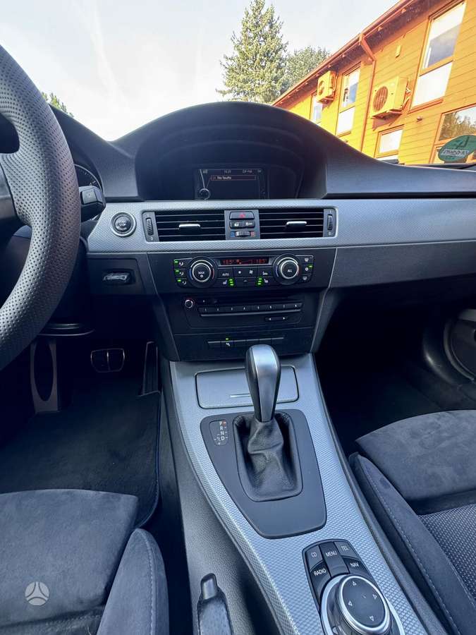 BMW 320, 2.0 l., wagon
