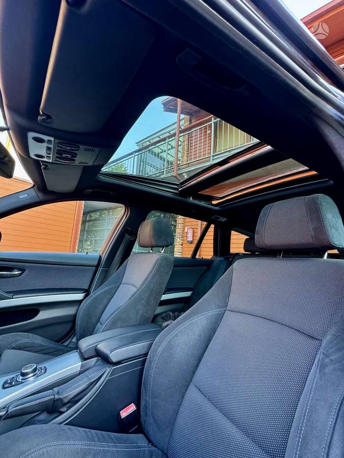 BMW 320, 2.0 l., wagon