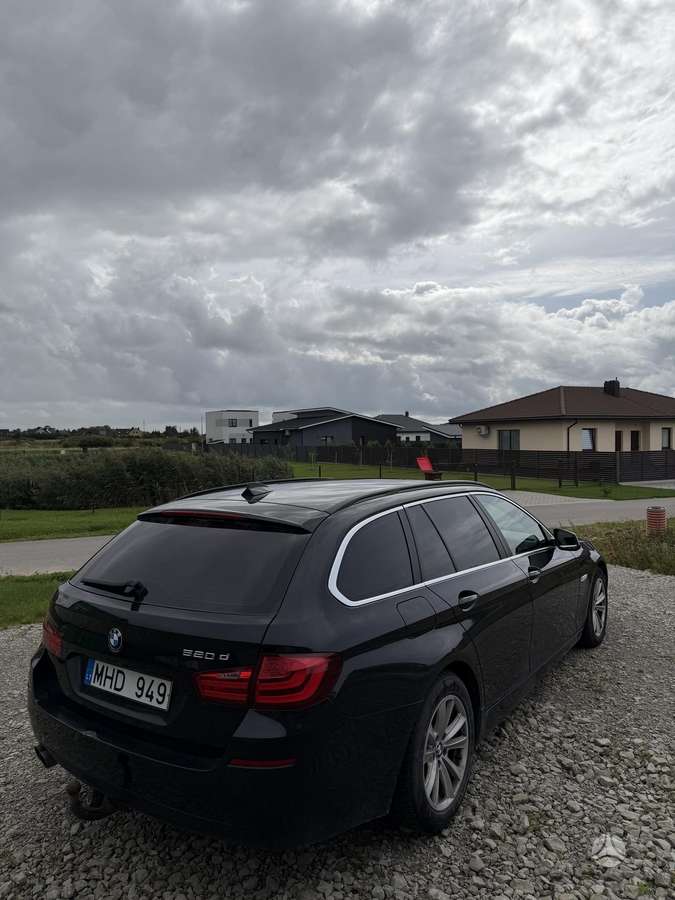 BMW 520, 2.0 l., wagon
