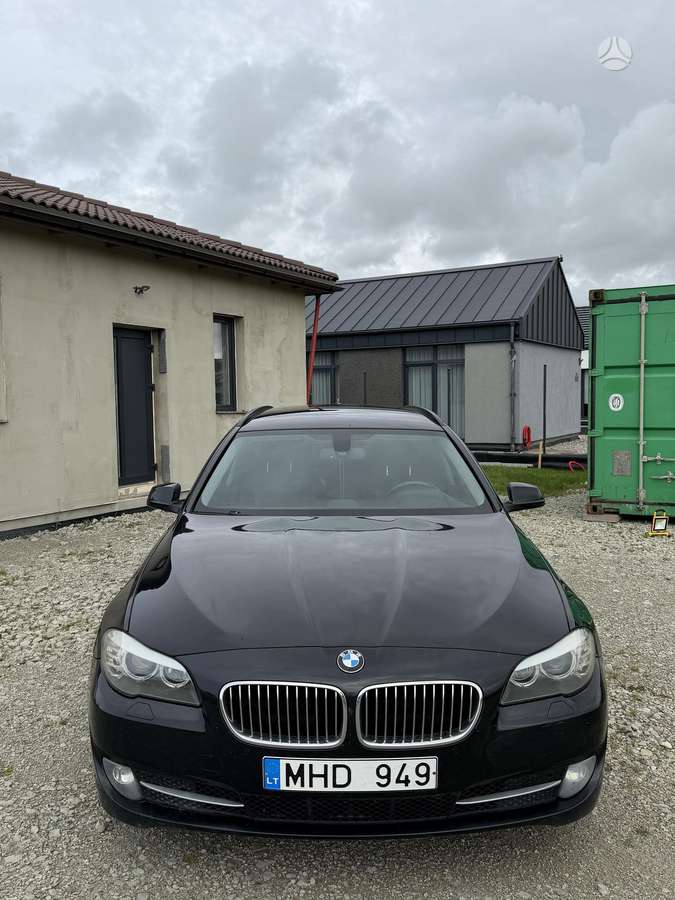 BMW 520, 2.0 l., universalas