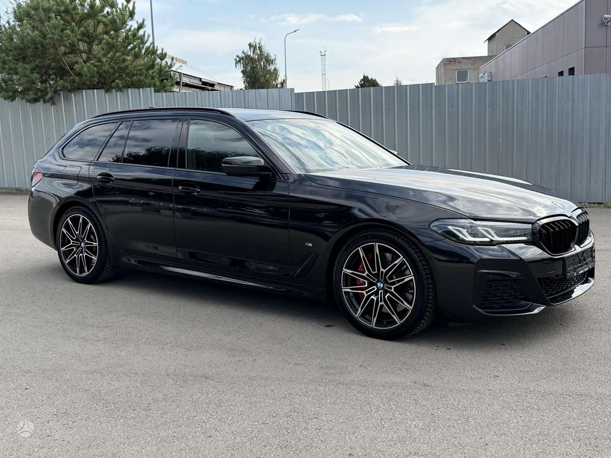 BMW 530, Универсал