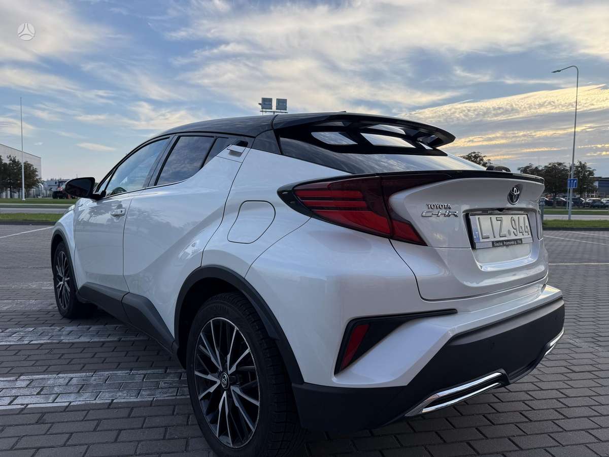 Toyota C-HR - 2