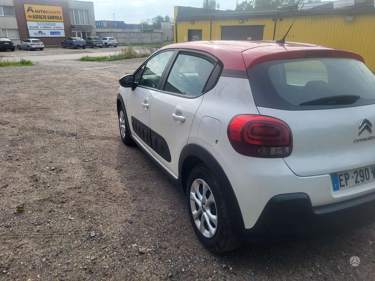 Citroen C1, 1.2 l., Хэтчбек