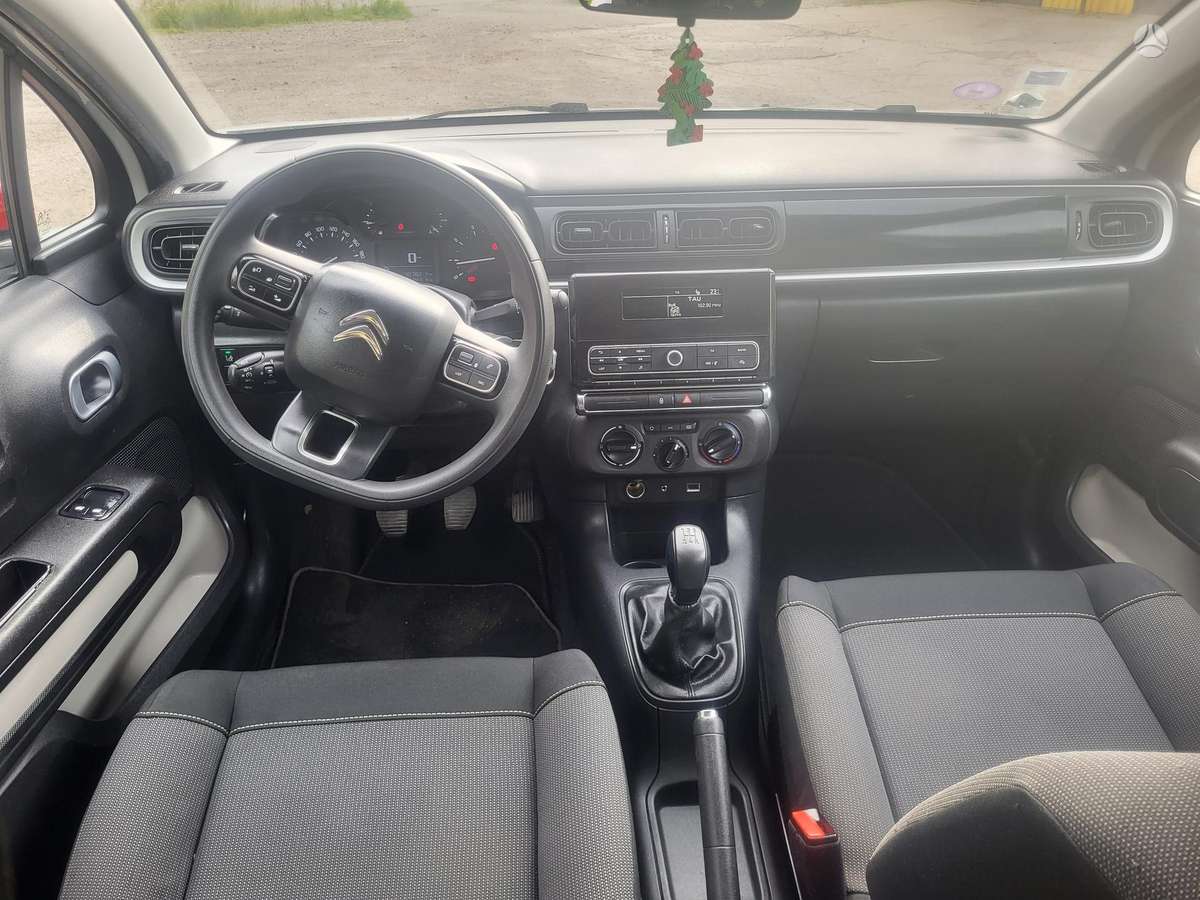 Citroen C1, 1.2 l., Хэтчбек