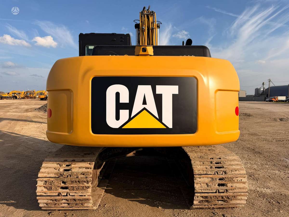 Caterpillar 315 DL , 18500 kg, экскаваторы
