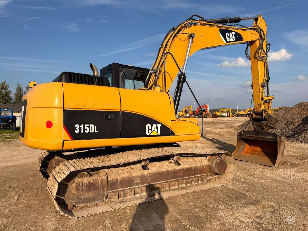 Caterpillar 315 DL , 18500 kg, экскаваторы