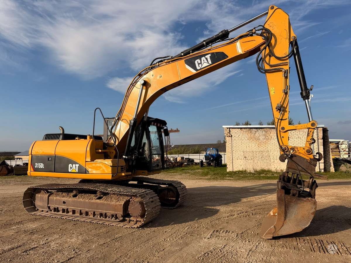 Caterpillar 315 DL , 18500 kg, экскаваторы
