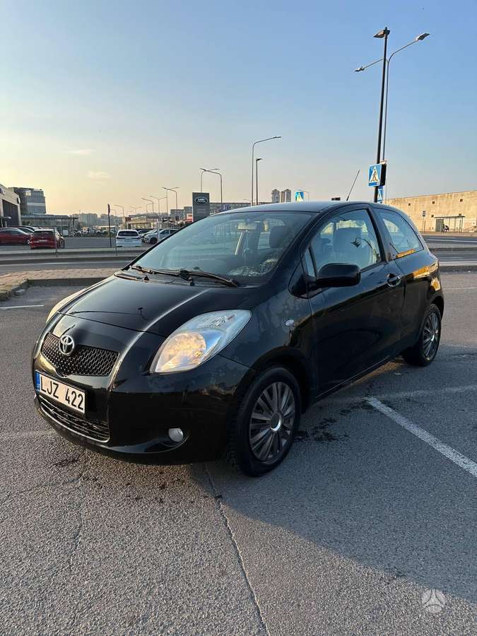 Toyota Yaris - 3