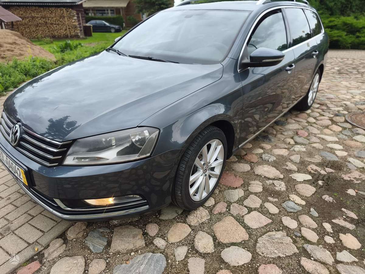 Volkswagen Passat - 5