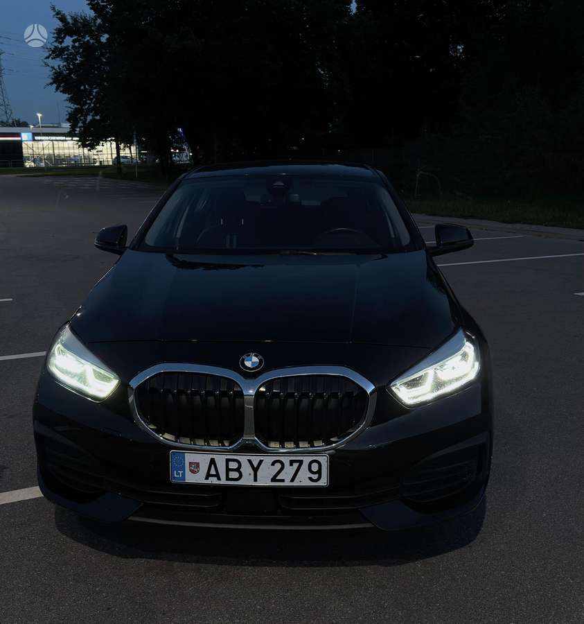 BMW 116, 1.5 l., hatchback