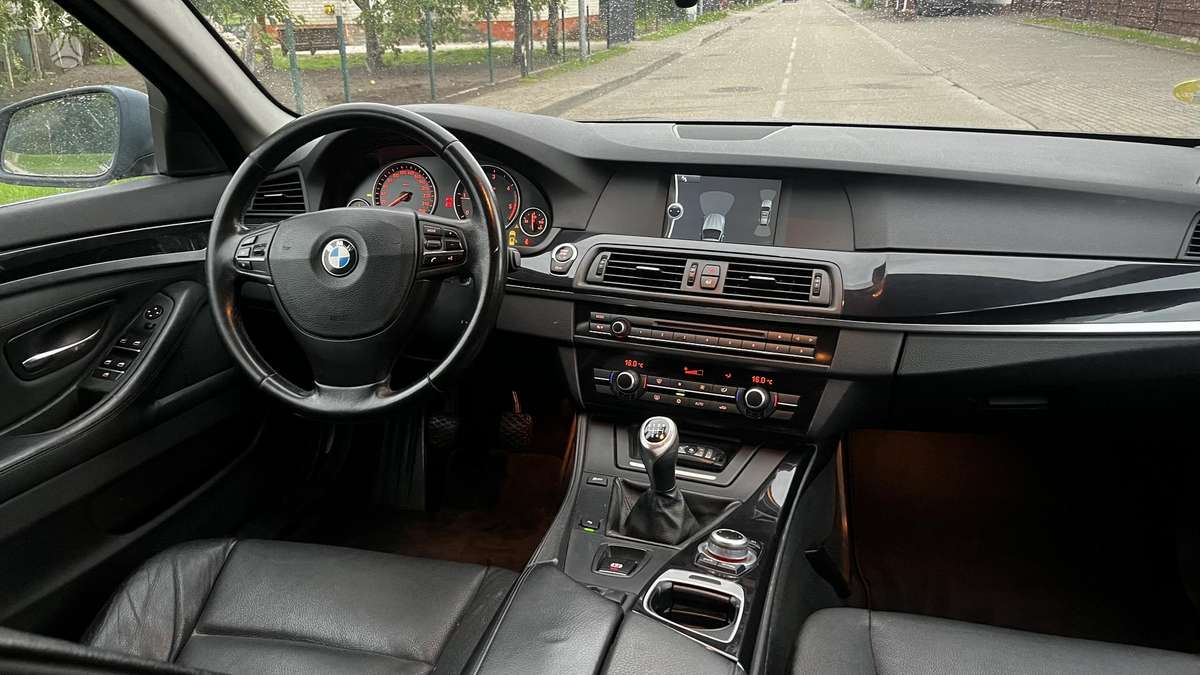 BMW 520, 2.0 l., Универсал
