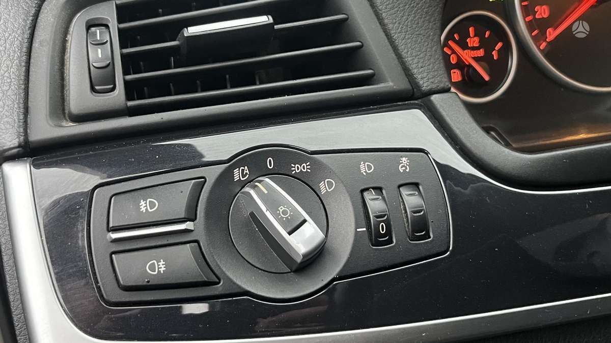 BMW 520, 2.0 l., universalas