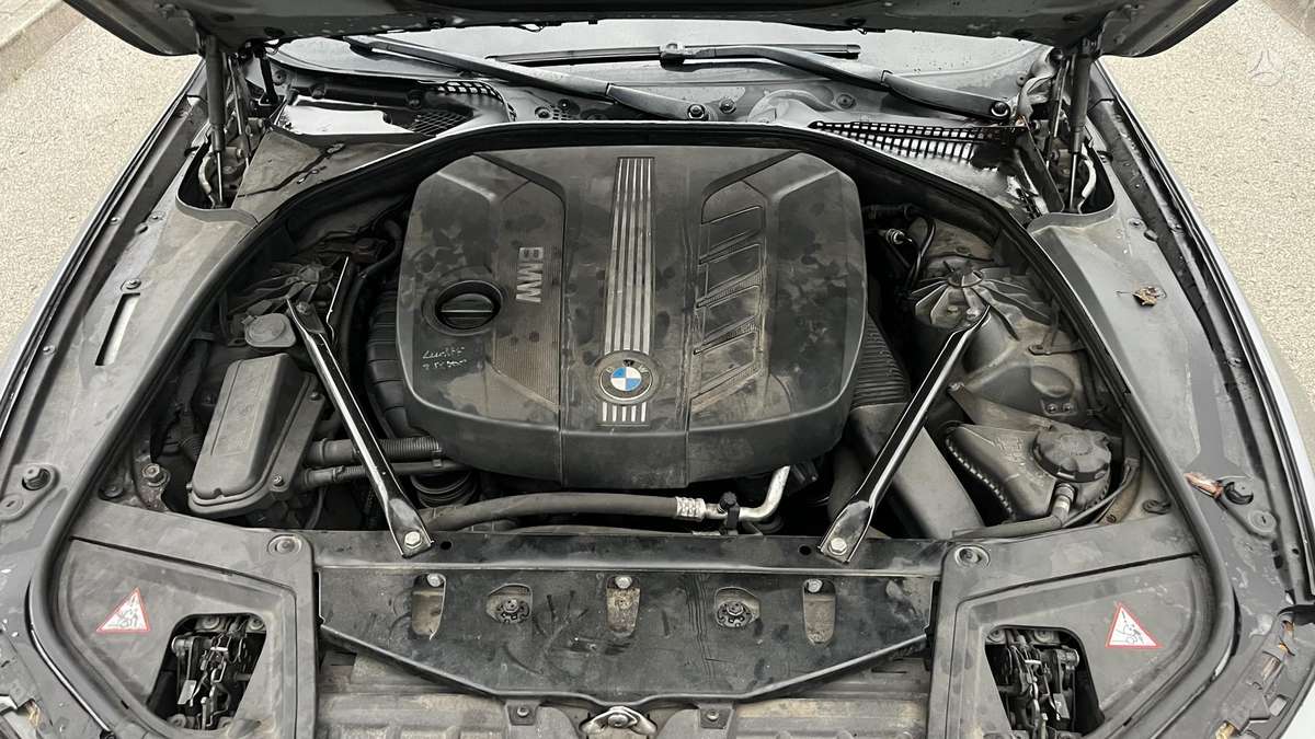 BMW 520, 2.0 l., wagon