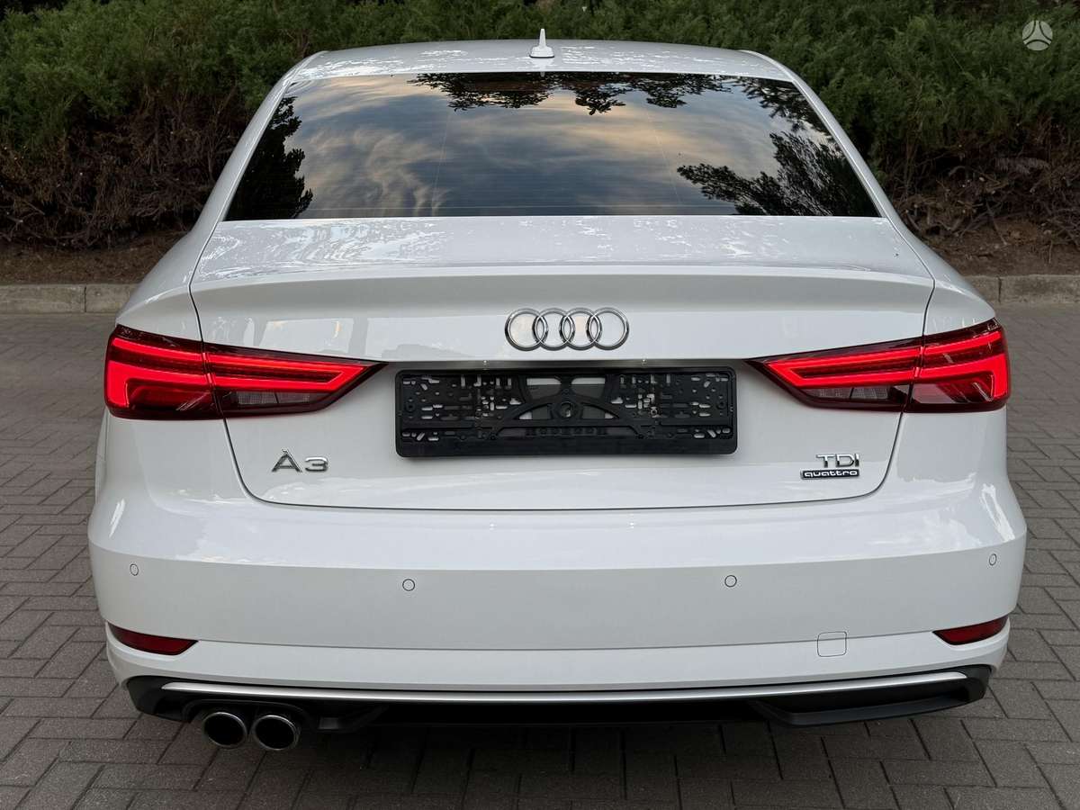 Audi A3, 2.0 l., Седан