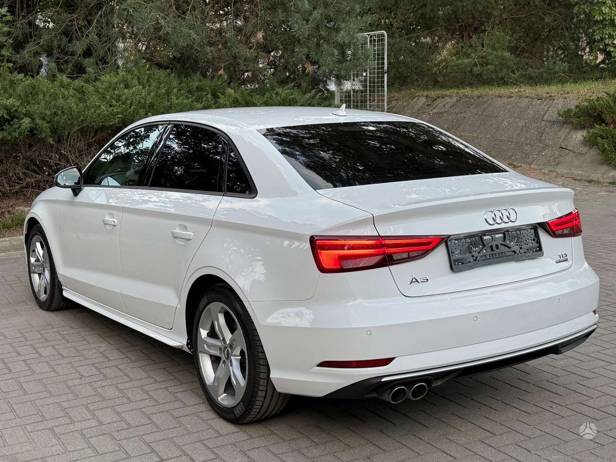 Audi A3, 2.0 l., Седан