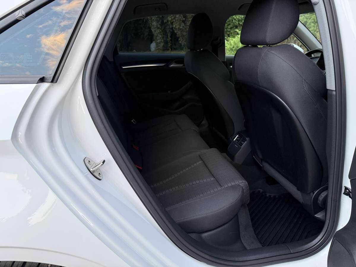 Audi A3, 2.0 l., Седан