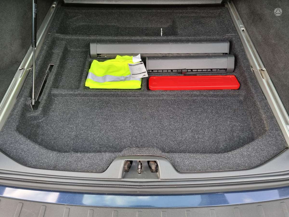 Volvo V70 - 11