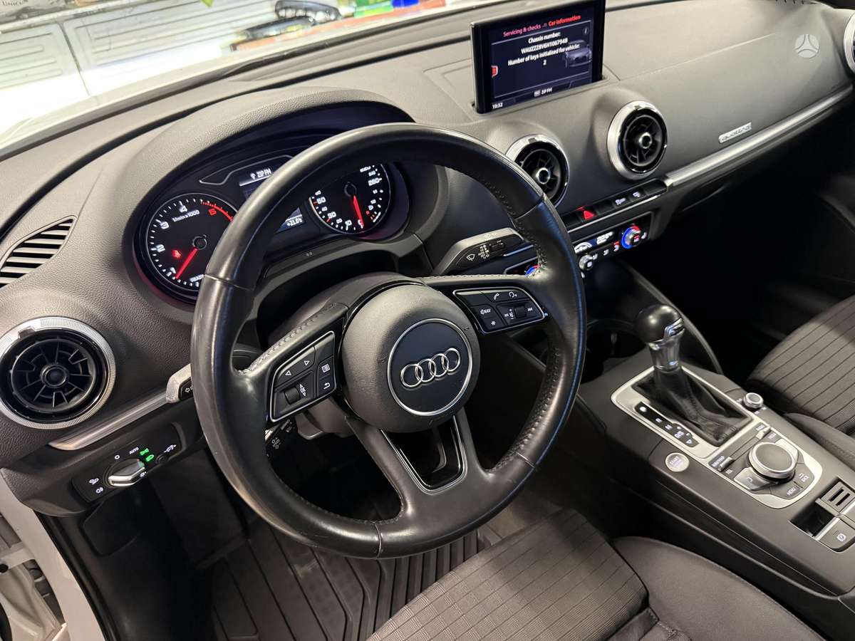 Audi A3, 2.0 l., Седан