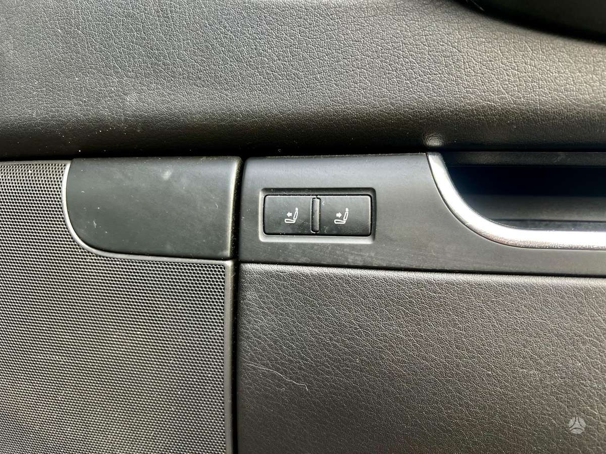 Audi A8, 3.0 l., Седан
