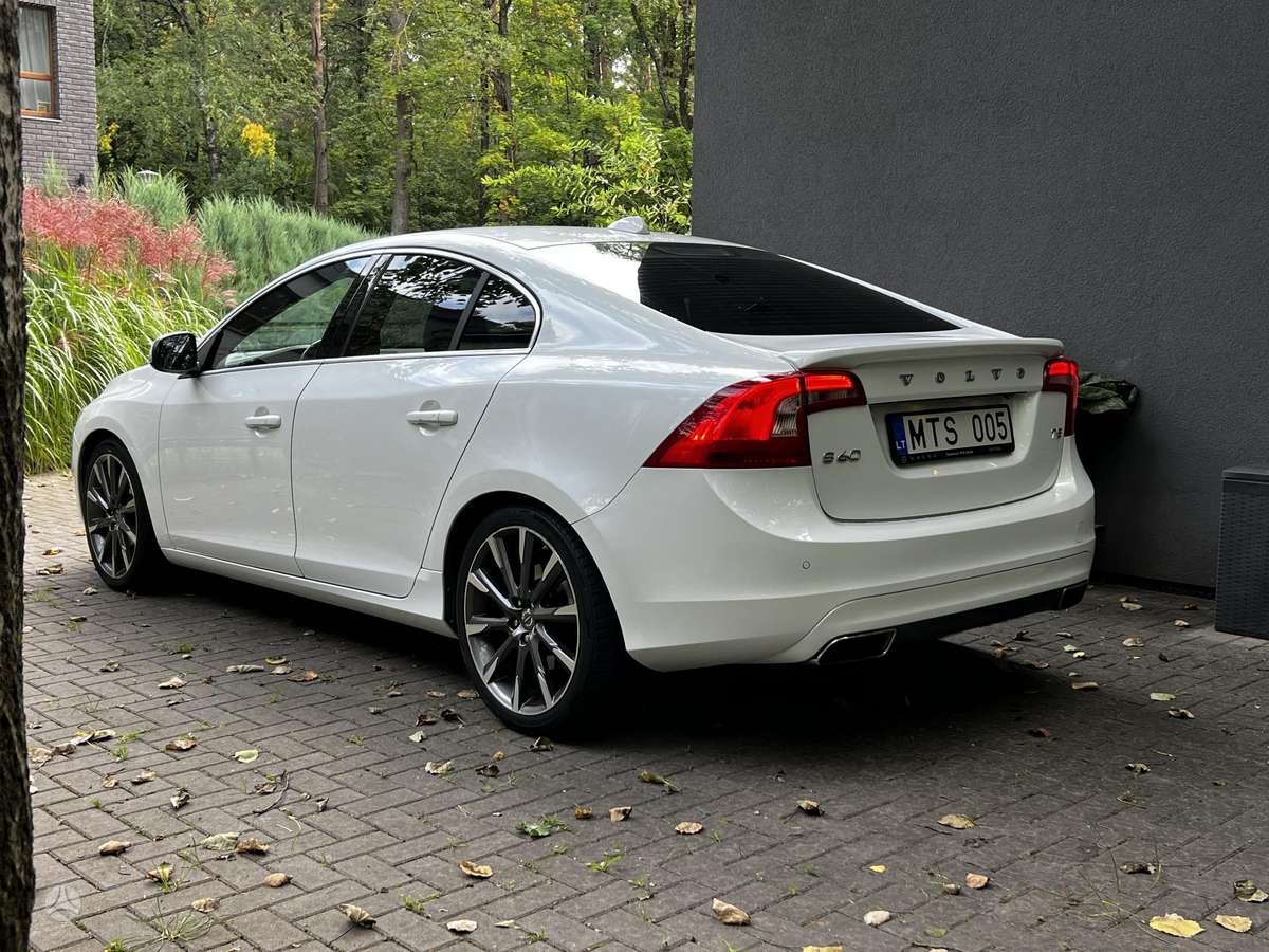 Volvo S60 - 7