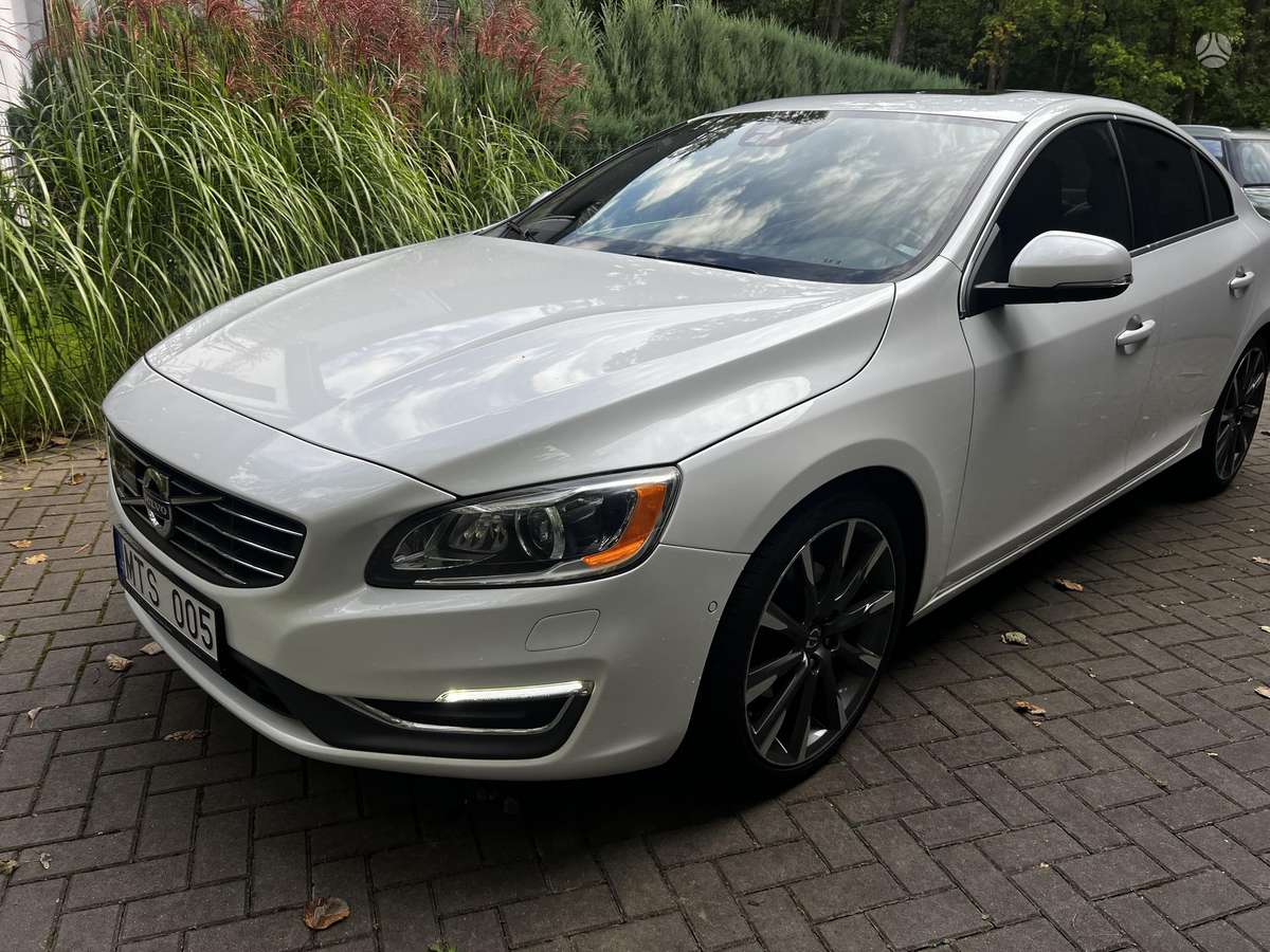 Volvo S60 - 9