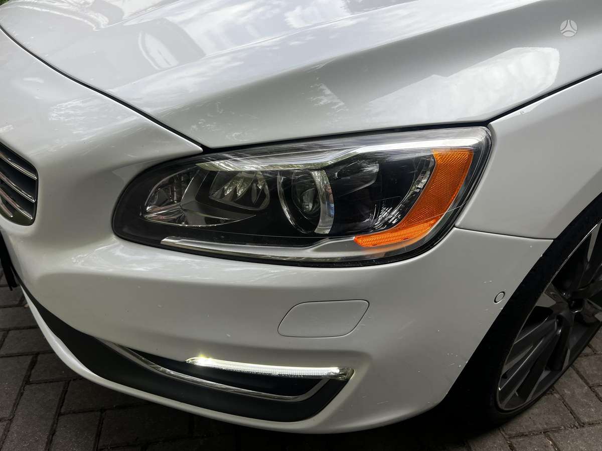 Volvo S60 - 10