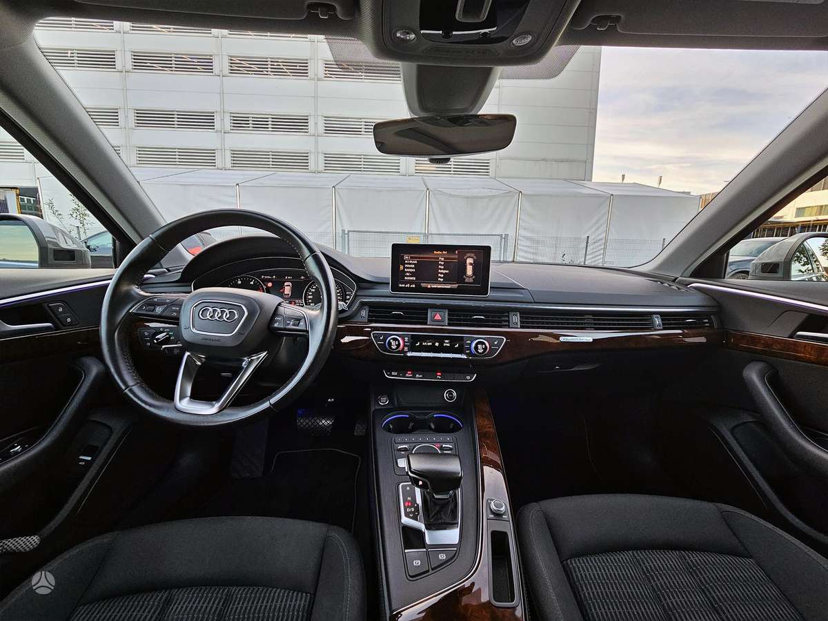 Audi A4, 3.0 l., universalas