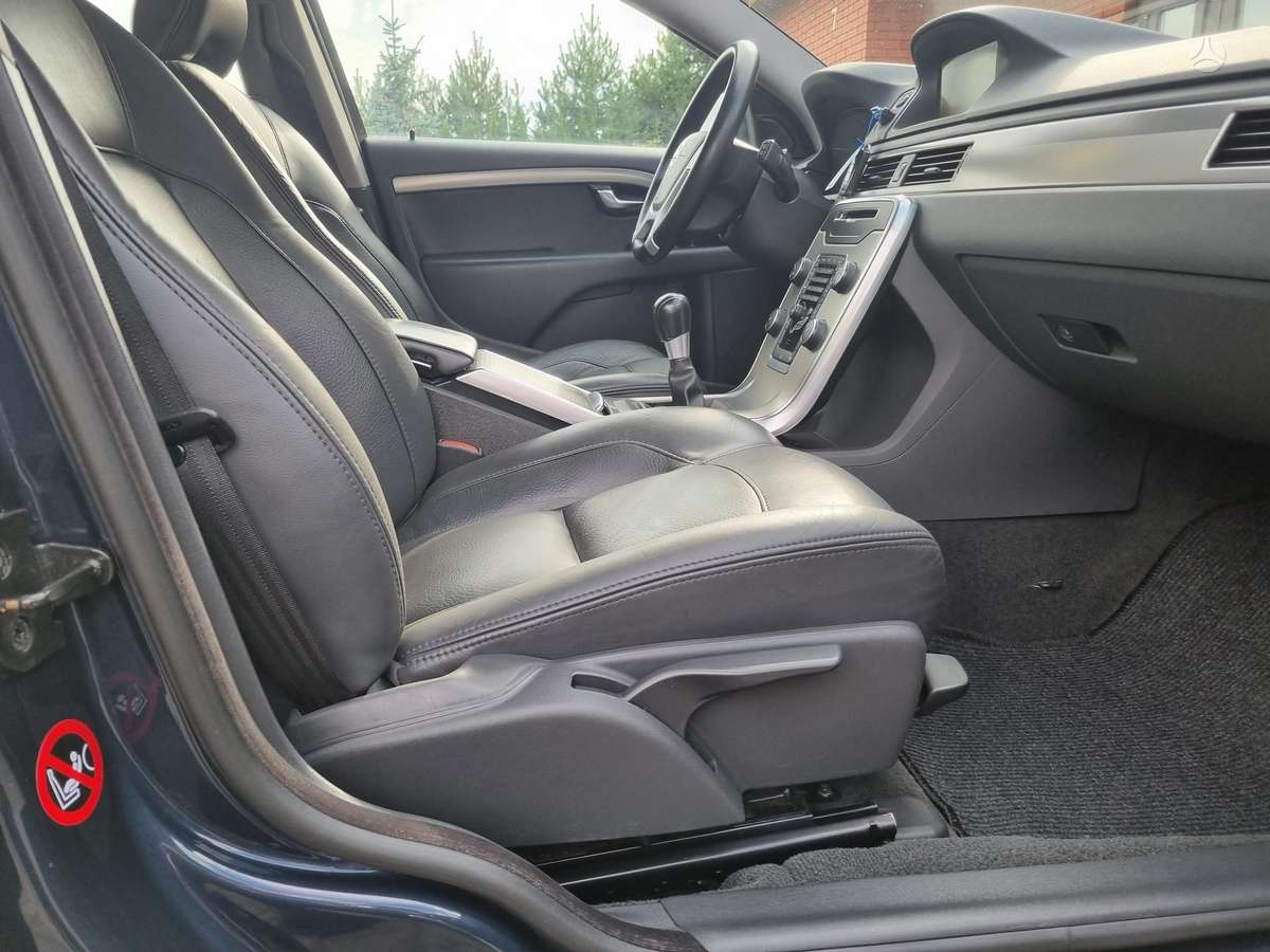 Volvo V70, 2.0 l., wagon