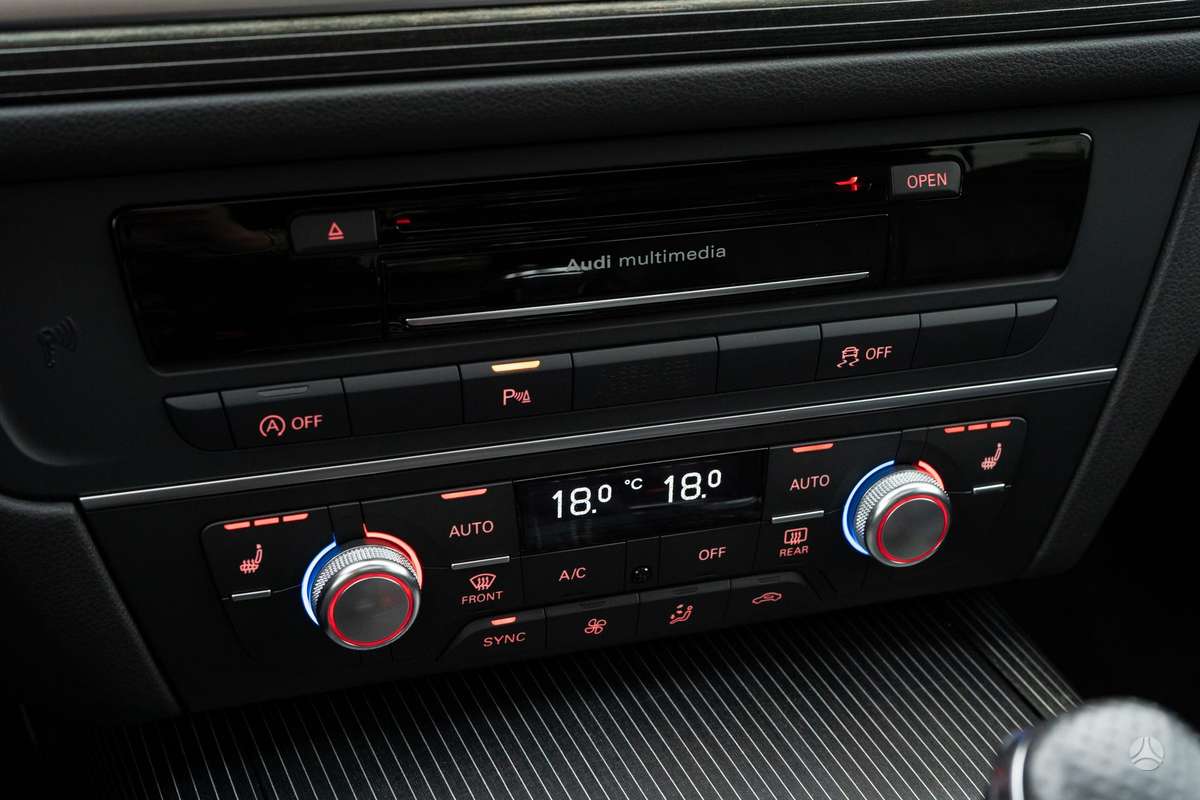 Audi A6, 3.0 l., wagon