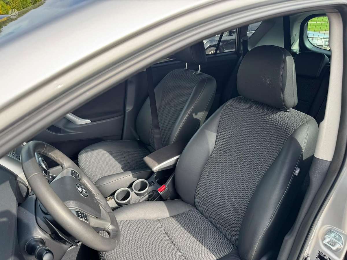 Toyota Verso - 11